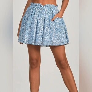 ✨3/$20 NWT Elan Amanda mini skirt